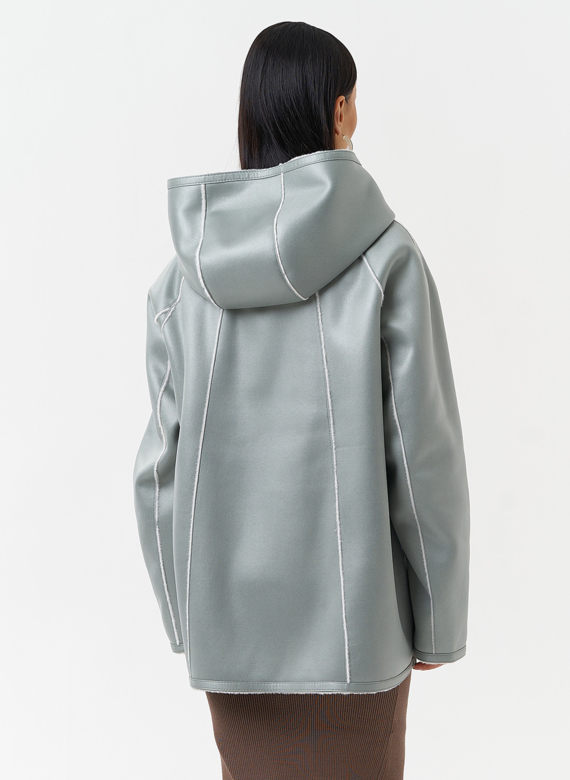 Женская дубленка из эко замши с капюшоном