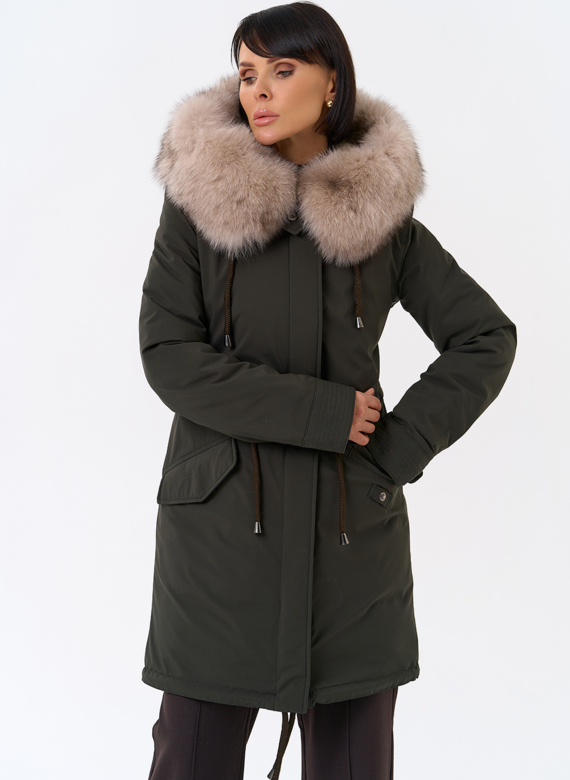 Женская парка с капюшоном из меха песца