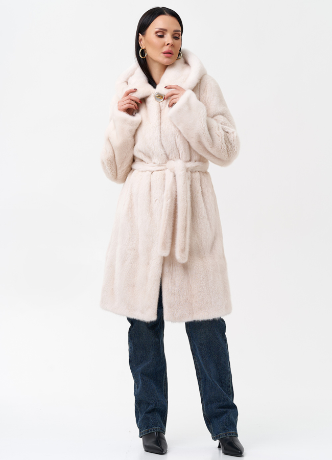 фото Светлая шуба с поясом из норки модель № 29086