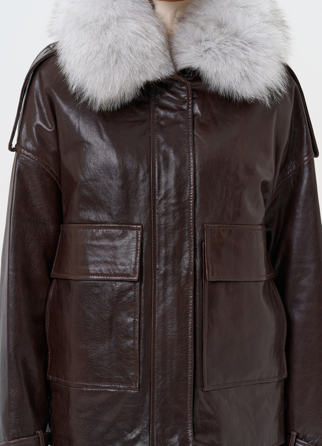 Короткий пуховик из натуральной кожи модель № 31371 в рассрочку