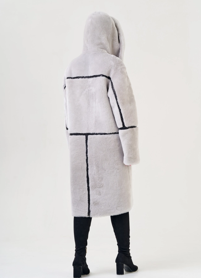 Двухсторонняя женская дубленка с капюшоном модель № 23192 универмаг малина