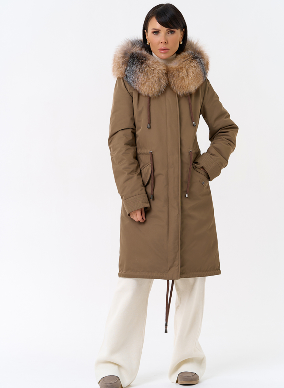 Женская парка с капюшоном из меха лисы