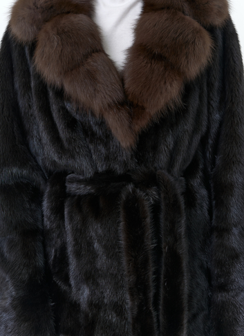 Шуба из меха норки с воротником из меха куницы