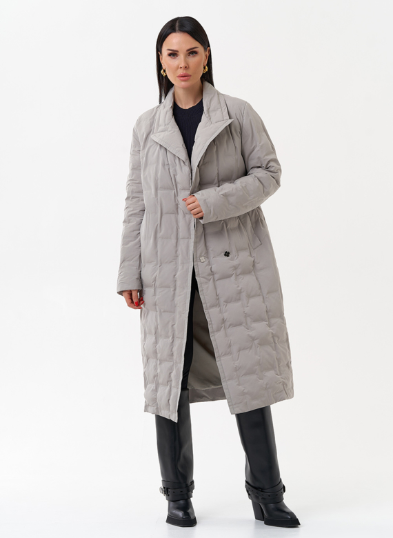 Женское утепленное пальто с английским воротником